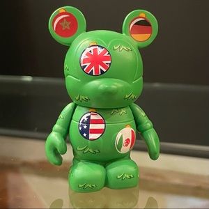 Disney Vinylmation - EPCOT Christmas Tree Figure